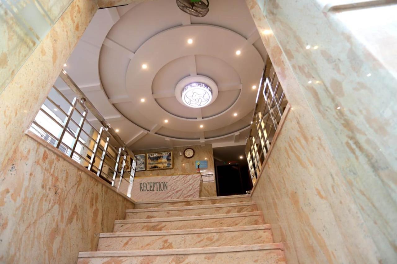 ניו דלהי Hotel Aries מראה חיצוני תמונה